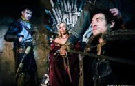 ZZSeries – Rebecca Moore And Tina Kay – Queen Of Thrones Part 1 – XXX Parody