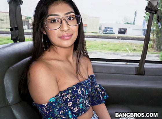 BangBus &#8211; Binky Beaz, Binky Gets Fucked For Fake Cash