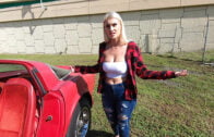 BangRoadSideXXX – Indica Monroe Gets Her Engine Checked Out