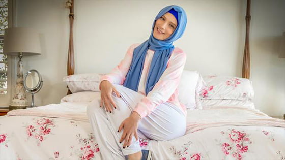 HijabHookup &#8211; Izzy Lush &#8211; Breaking the Rules