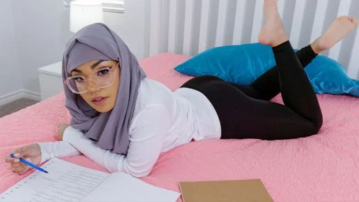 HijabHookup - Summer Col - Bullies Be Gone