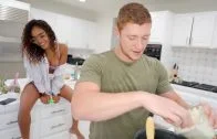 LookAtHerNow – Madalina Moon – Sandwich Shop Sex