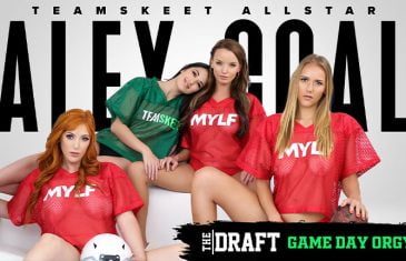 TeamSkeetAllStars - Alex Coal, Jasmine Daze, Lauren Phillips And Pristine Edge - The Draft Game Day Orgy