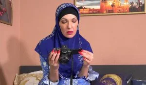 SexWithMuslims - Gina Monelli - She Saw Her Husband On Video With Another Woman