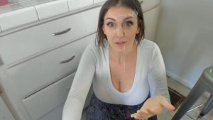 ManyVids &#8211; Penny Barber &#8211; Flash Cards And Fellatio With Mom