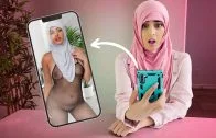 HijabHookup – Freya Kennedy – Not Like A Carrot At All