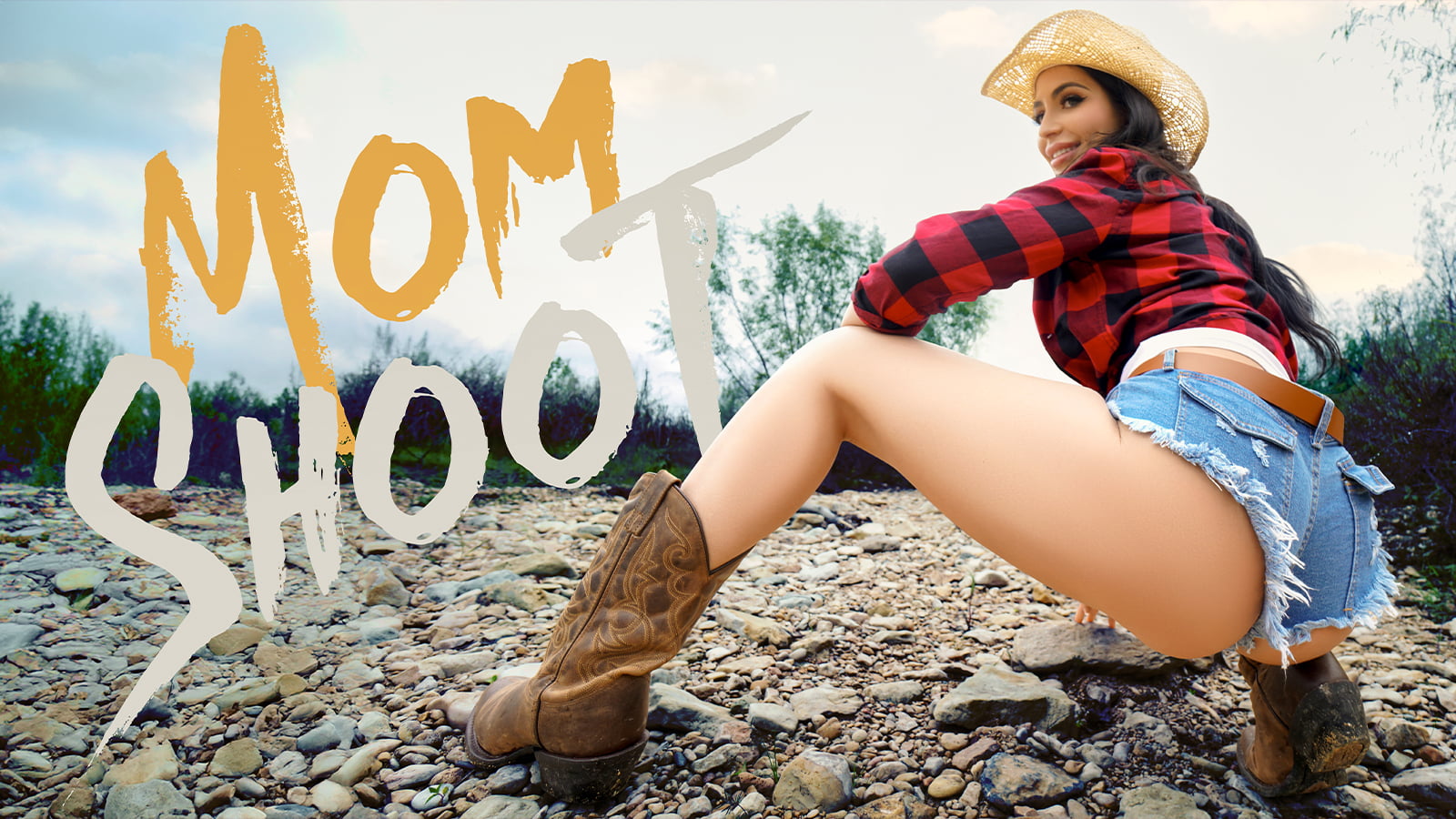 MomShoot &#8211; Alexa Payne &#8211; Cowgirls Crave Cock