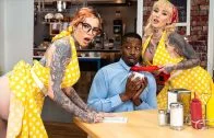 BrazzersExxtra – Chantal Danielle And Kitty Quinn – Cock N’ Roll Diner Disaster