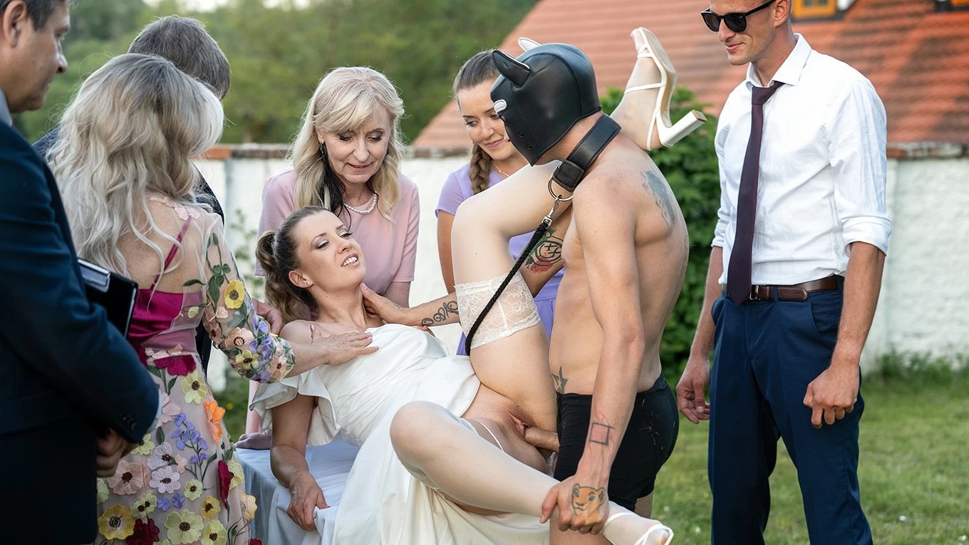 Bride4K &#8211; Andrea &#8211; Releasing Wedding Hound